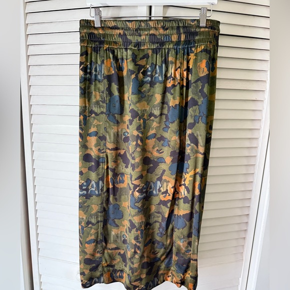 Ganni Camouflage Satin Skirt - Picture 12 of 13